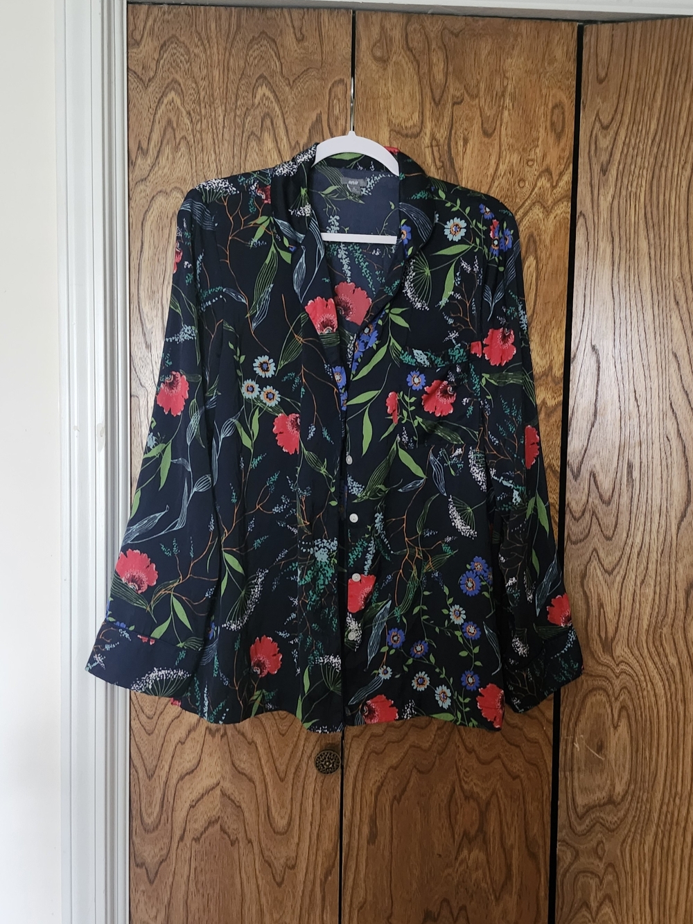 Women's Black Floral Button-Up Blouse